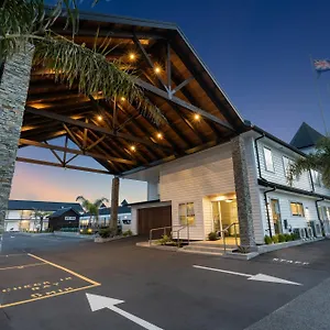 https://newina-rotorua.rotoruahotelsnz.com